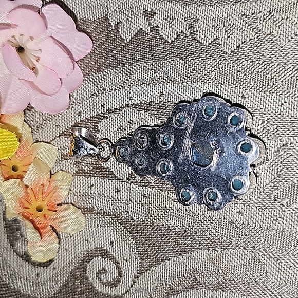 Labradorite pendant REDUCED 6/21/24 - Picture 7 of 8